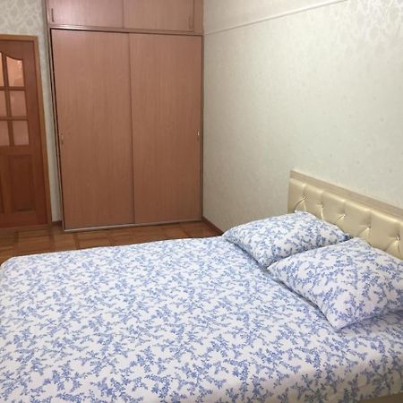 Улица Гоголя Дом 75 Alma-Ata Buitenkant foto